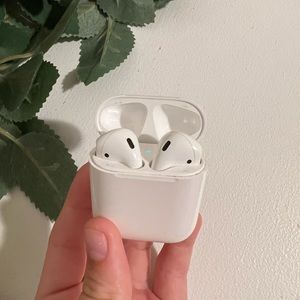 Apple Airpods